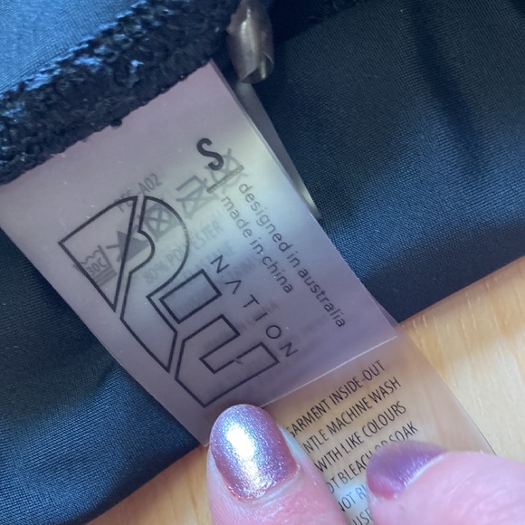 PE nation biker shorts - Picture 3 of 3